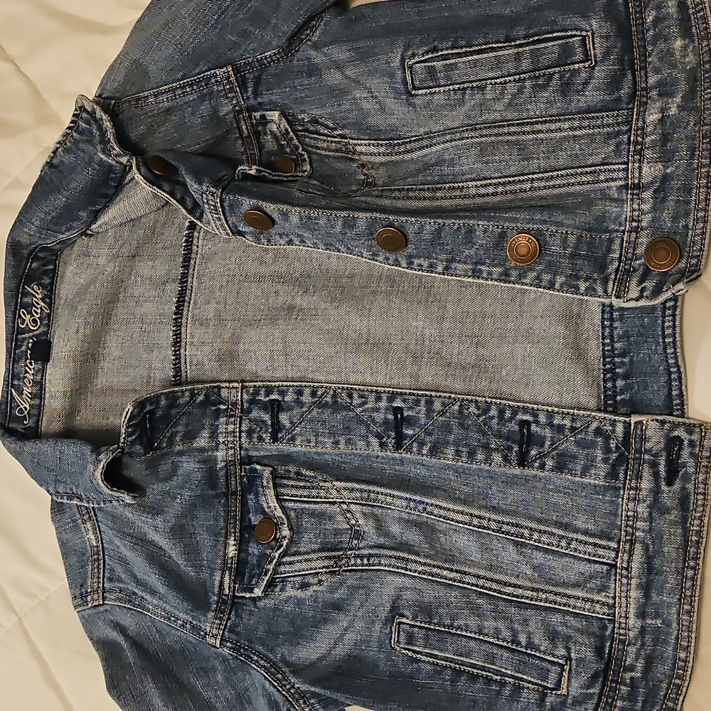 american eagle, size m, jean jacket